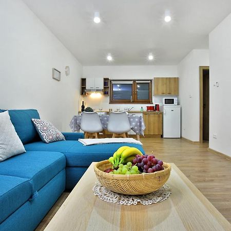 Kamilli Apartamento Bešeňová Exterior foto