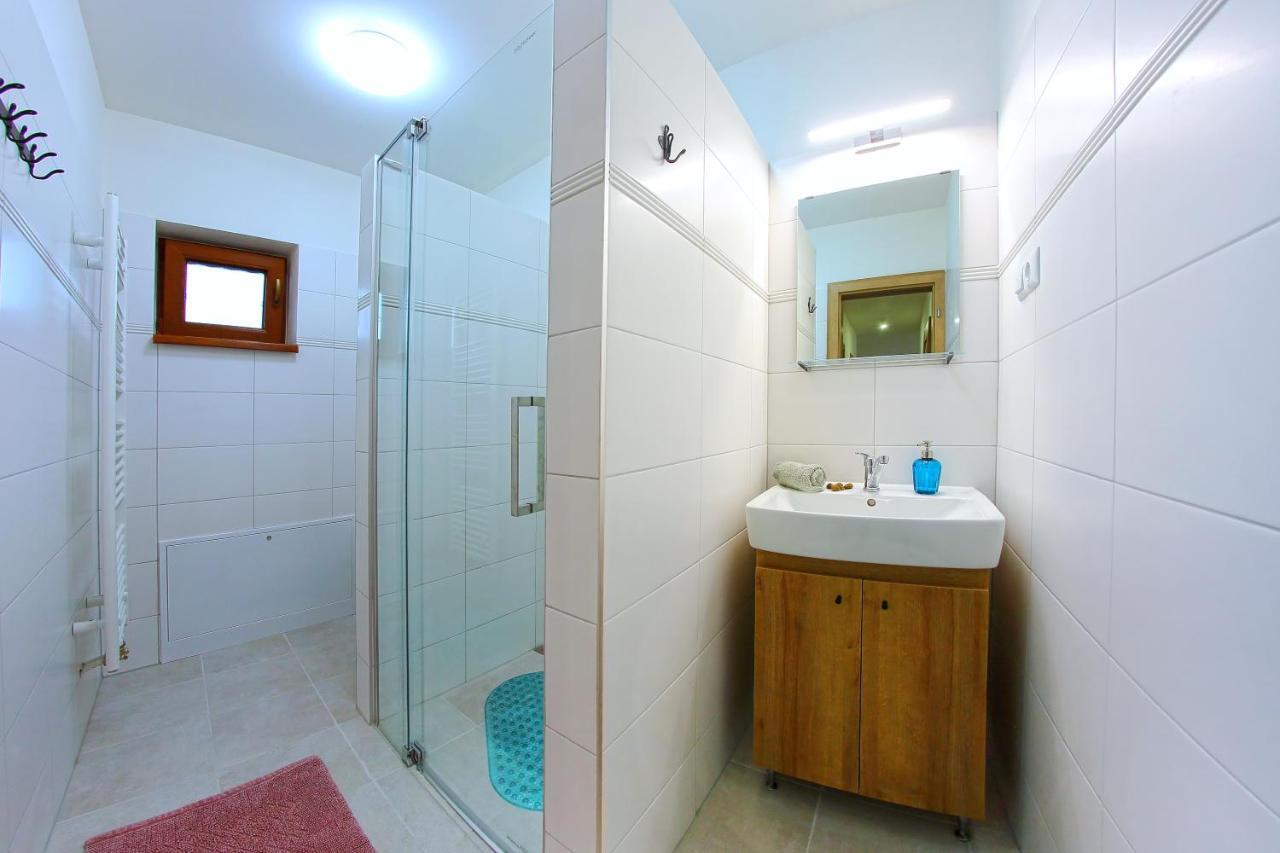 Kamilli Apartamento Bešeňová Exterior foto