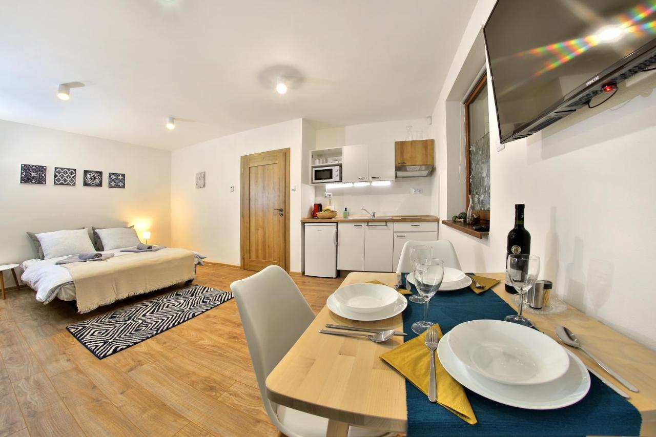 Kamilli Apartamento Bešeňová Exterior foto